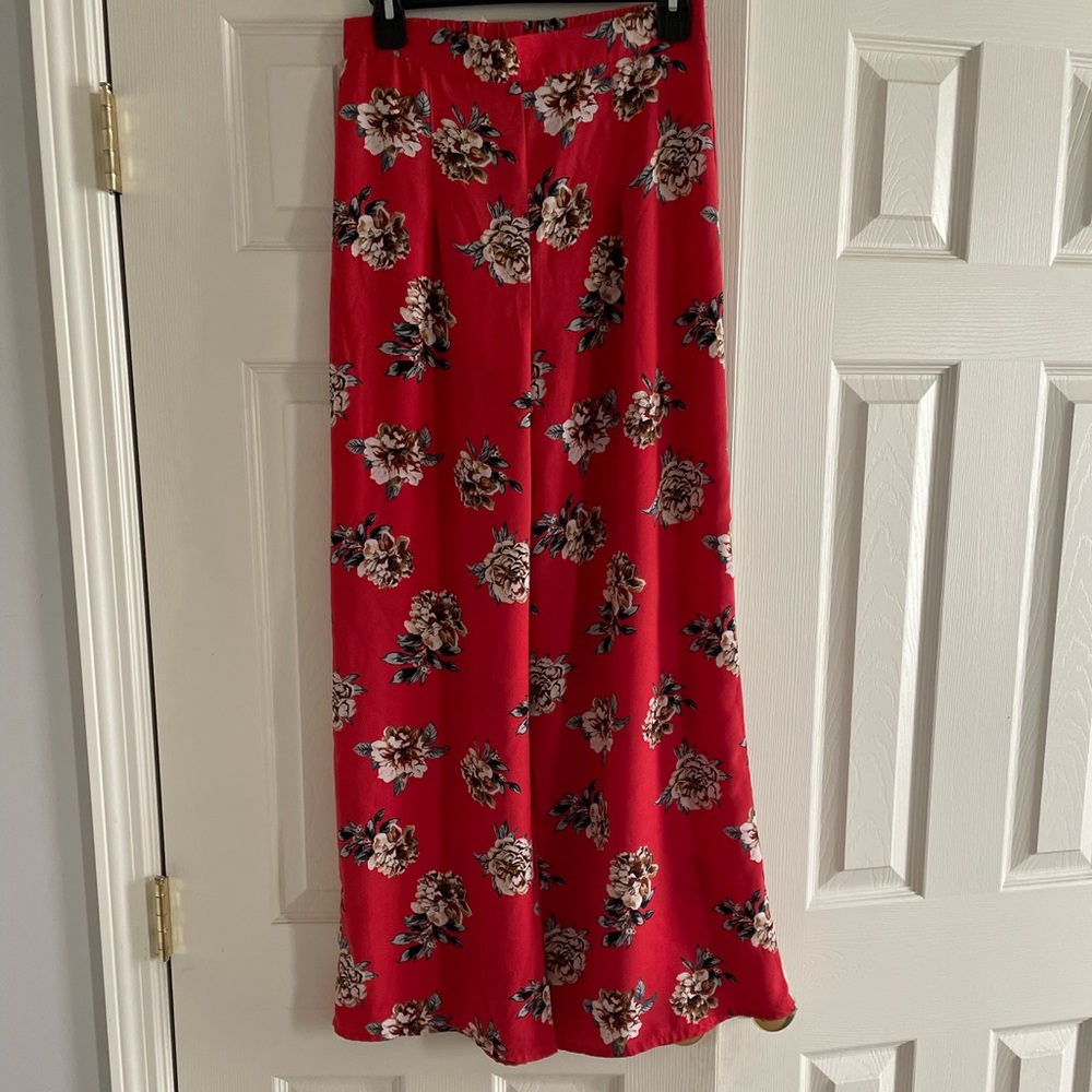 Wide Legged Floral Print Summer Pants Size Small